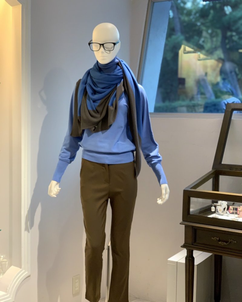 フロントダーツ細ストレッチパンツ(限定色:ブラウン)