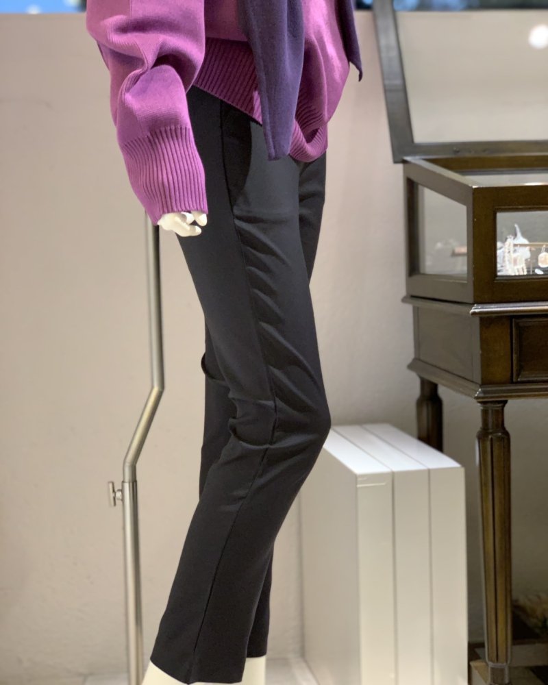 フロントダーツ細ストレッチパンツ(限定色:ダークグレー)