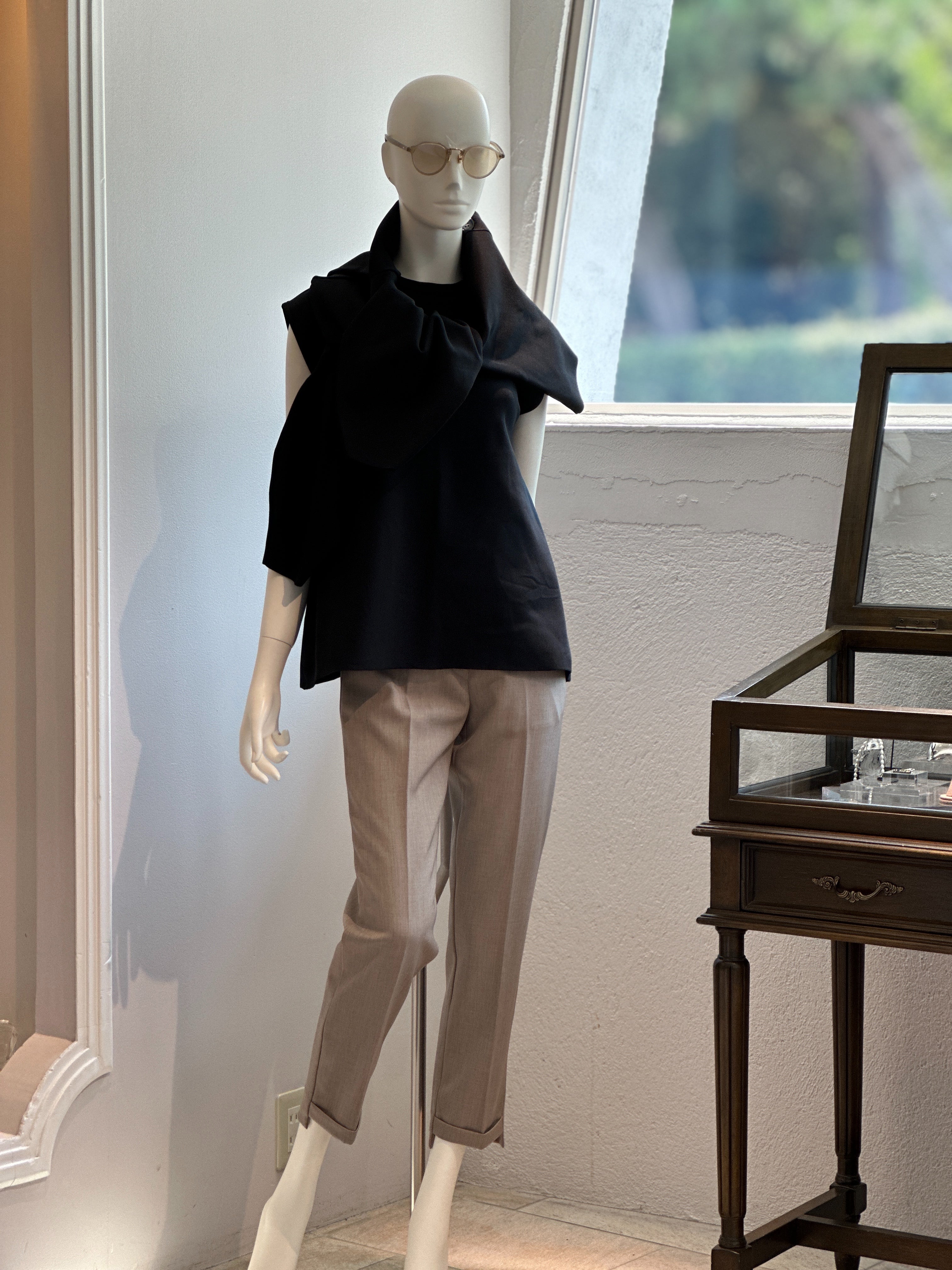 【コーデセット】ショートカーディガン×クルーネックAラインニット×スティックパンツ