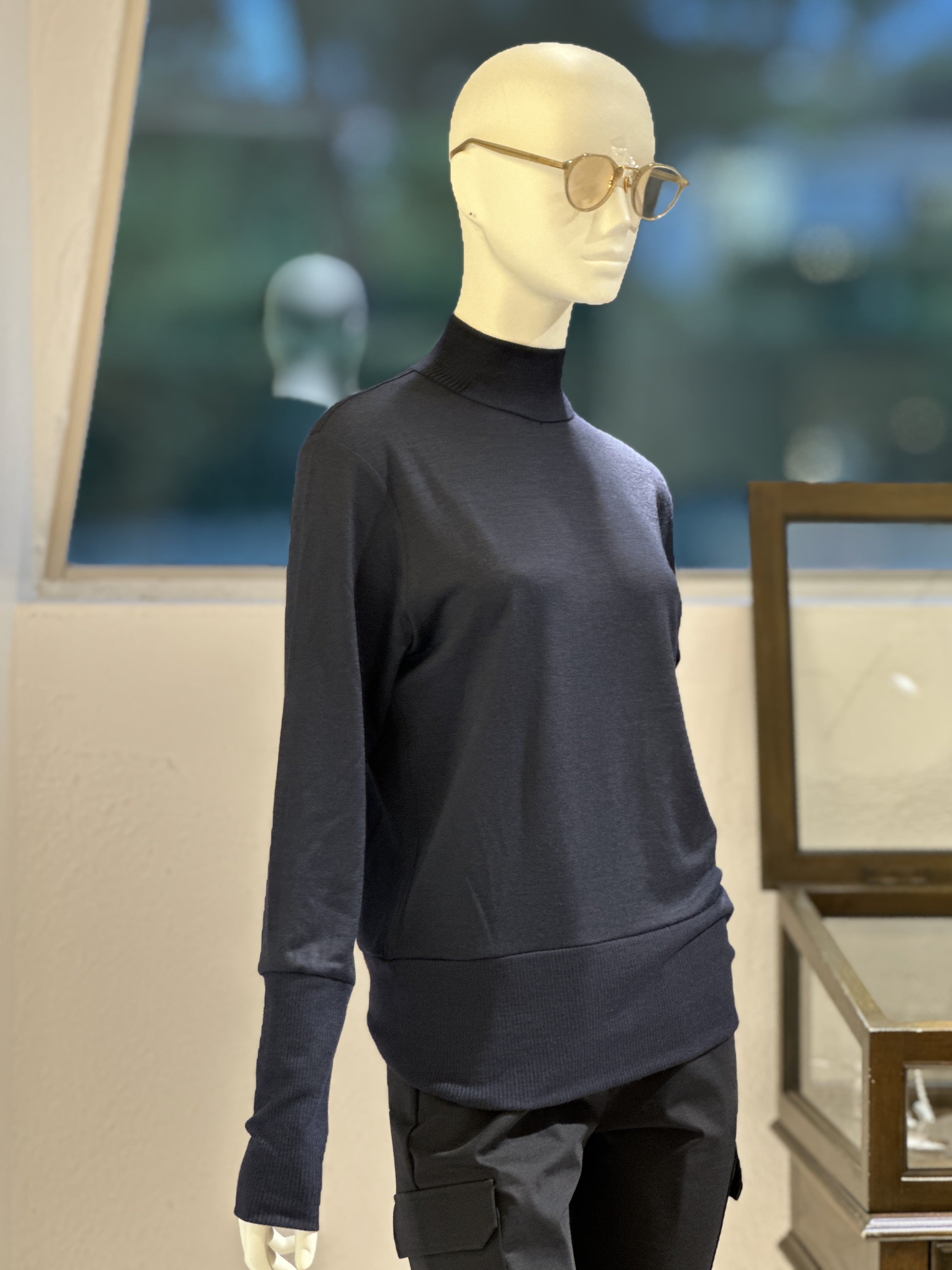 ニットカットリヴハイネック (ネイビー)