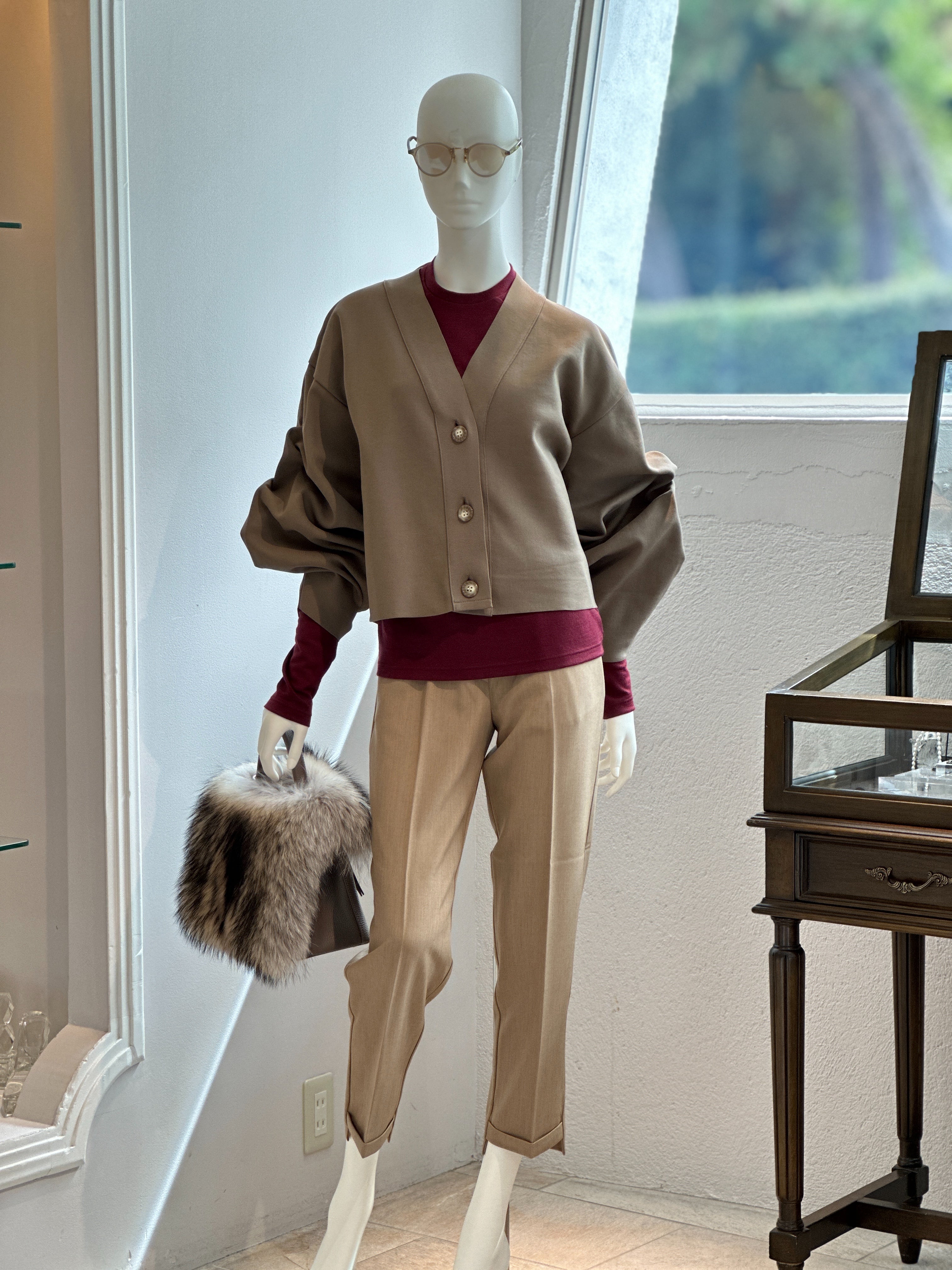 【コーデセット】ショートカーディガン×ニットカットクルーネック×スティックパンツ