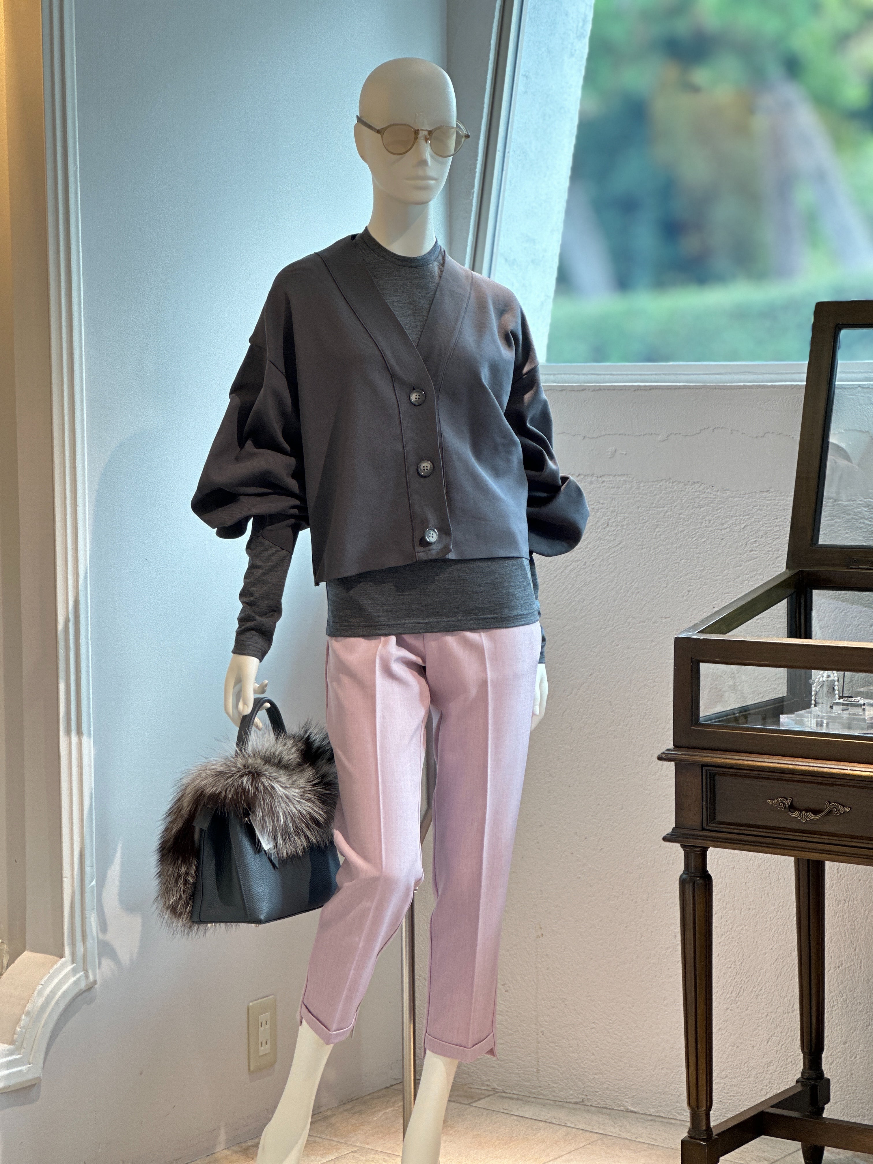 【コーデセット】ショートカーディガン×ニットカットクルーネック×スティックパンツ