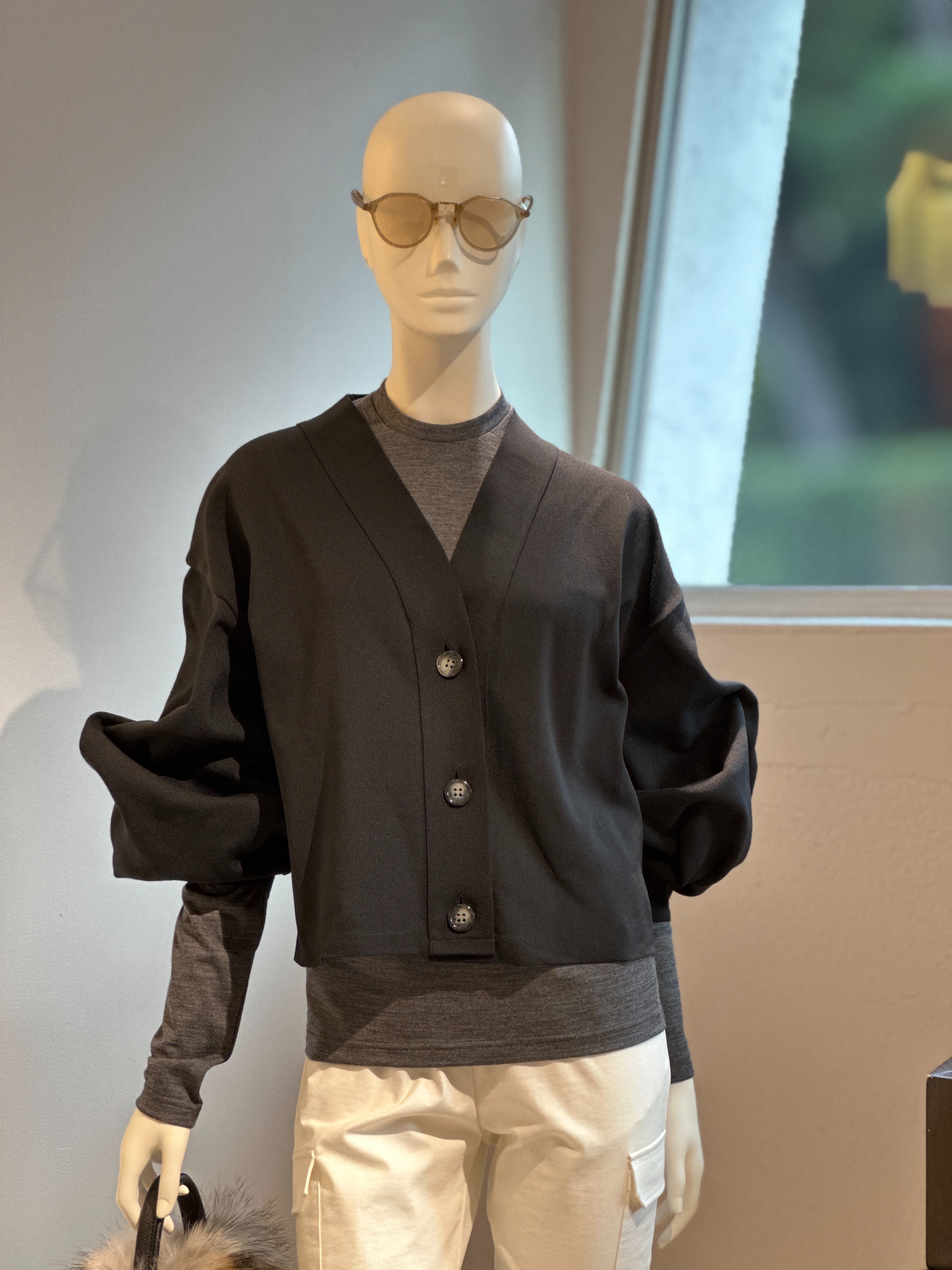 【コーデセット】ショートカーディガン×ニットカットクルーネック×カーゴパンツ