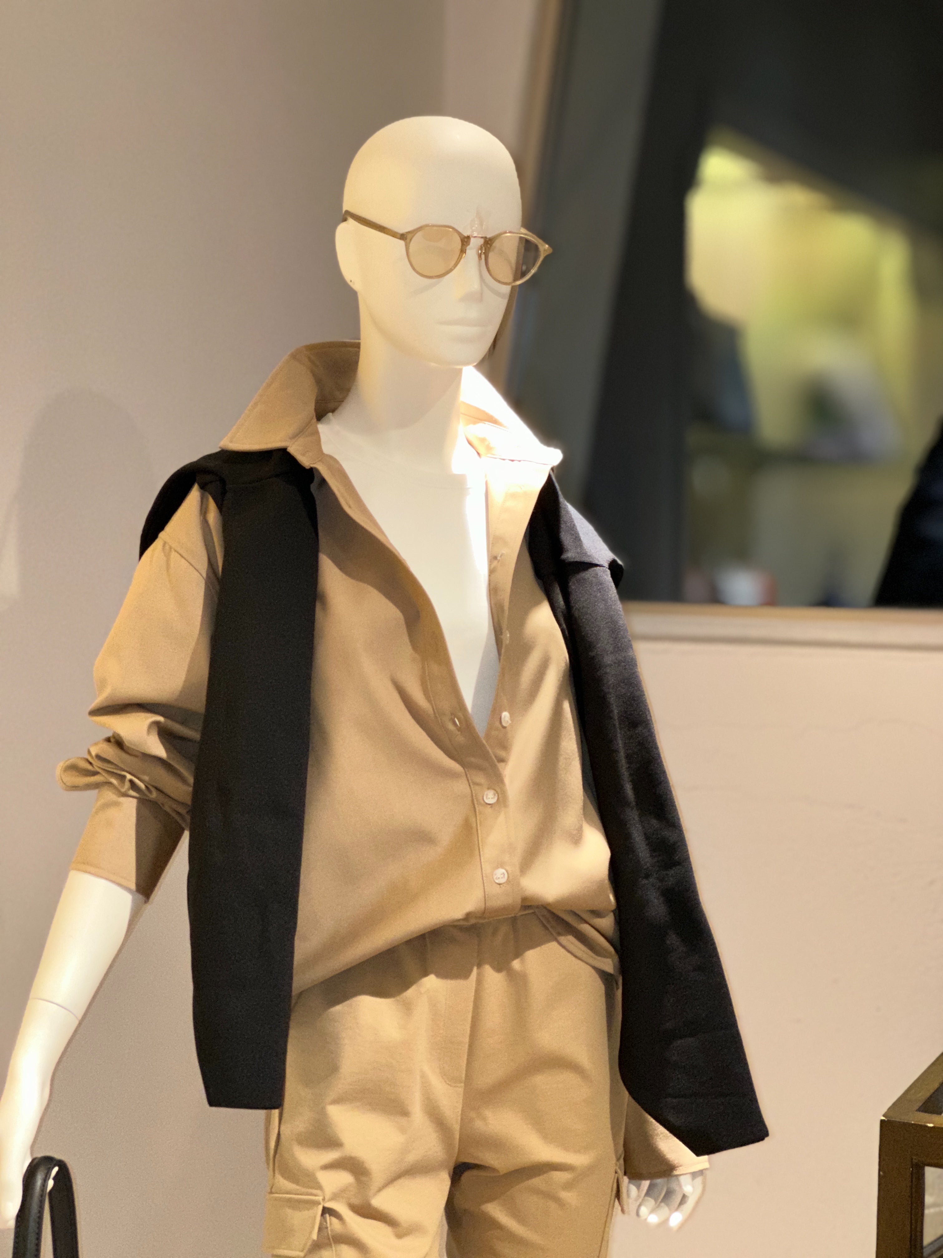 【コーデセット】ショートカーディガン×プレーンシャツ×カーゴクロップドパンツ