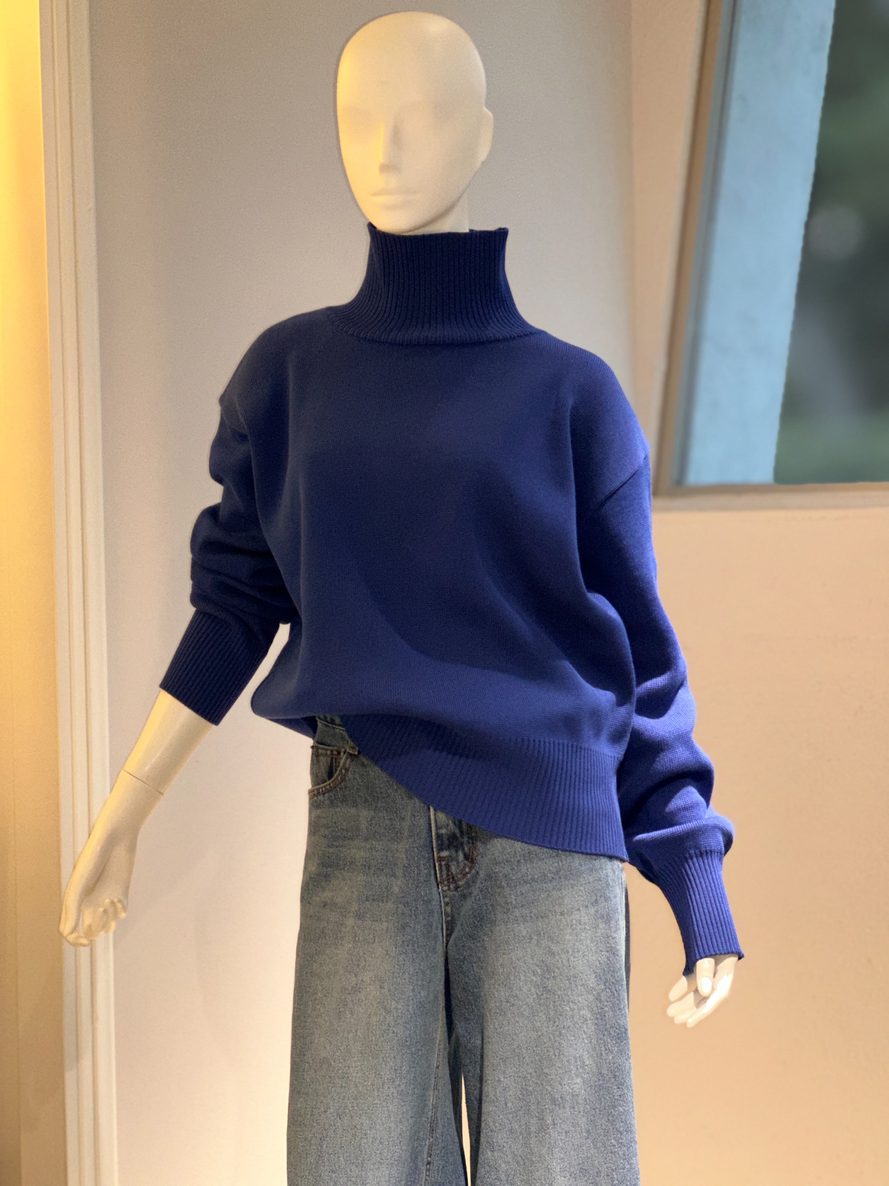 ハイネックザックリニット(ロイヤルブルー)