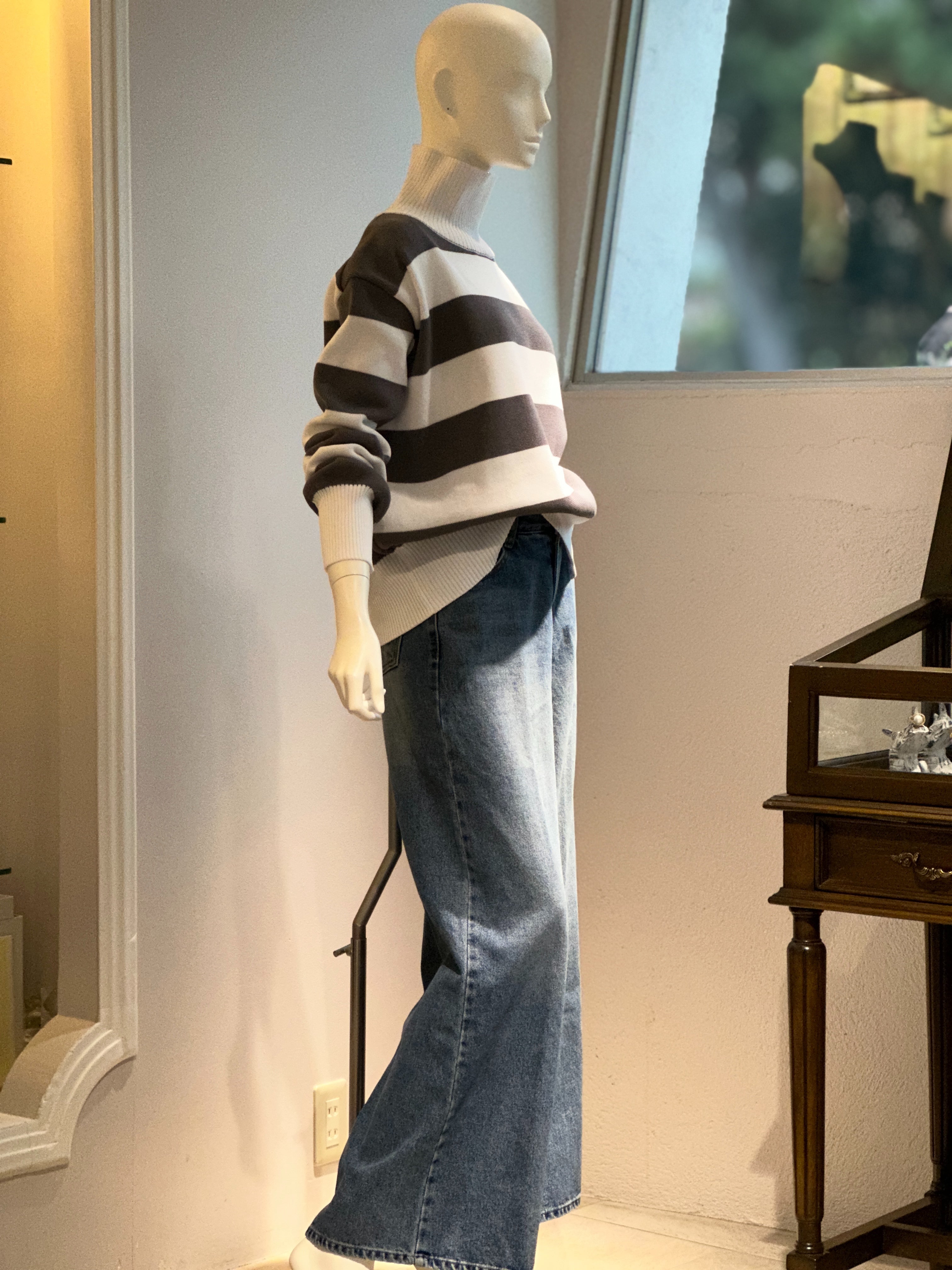 ハイネックザックリニット(ホワイト×グレー)