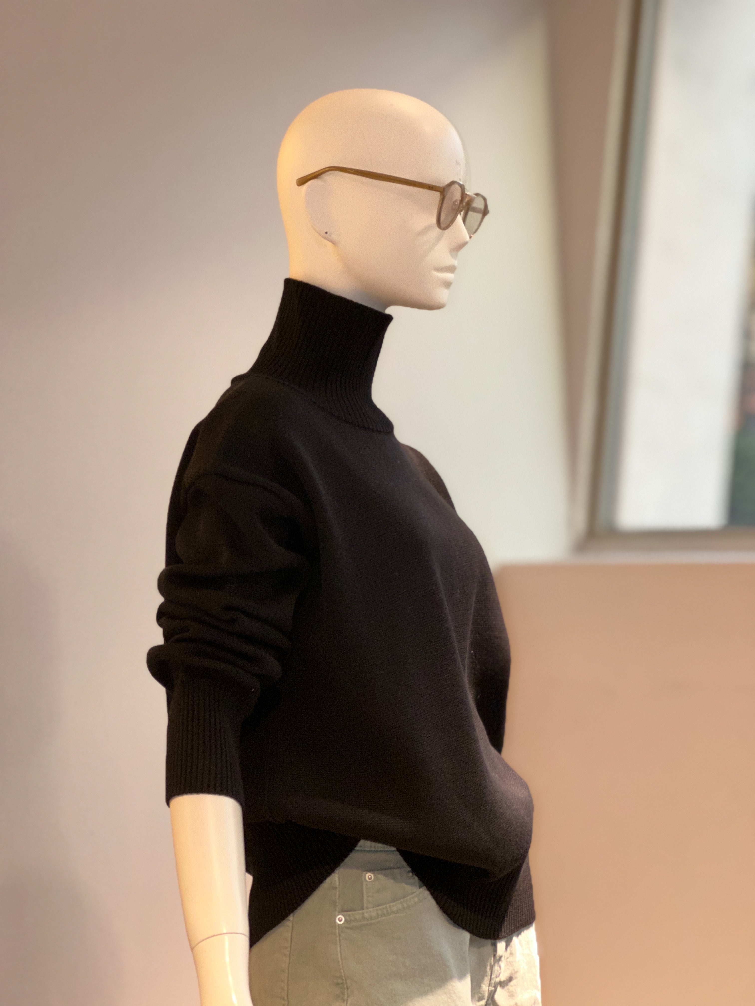 ハイネックザックリニット(ブラック)