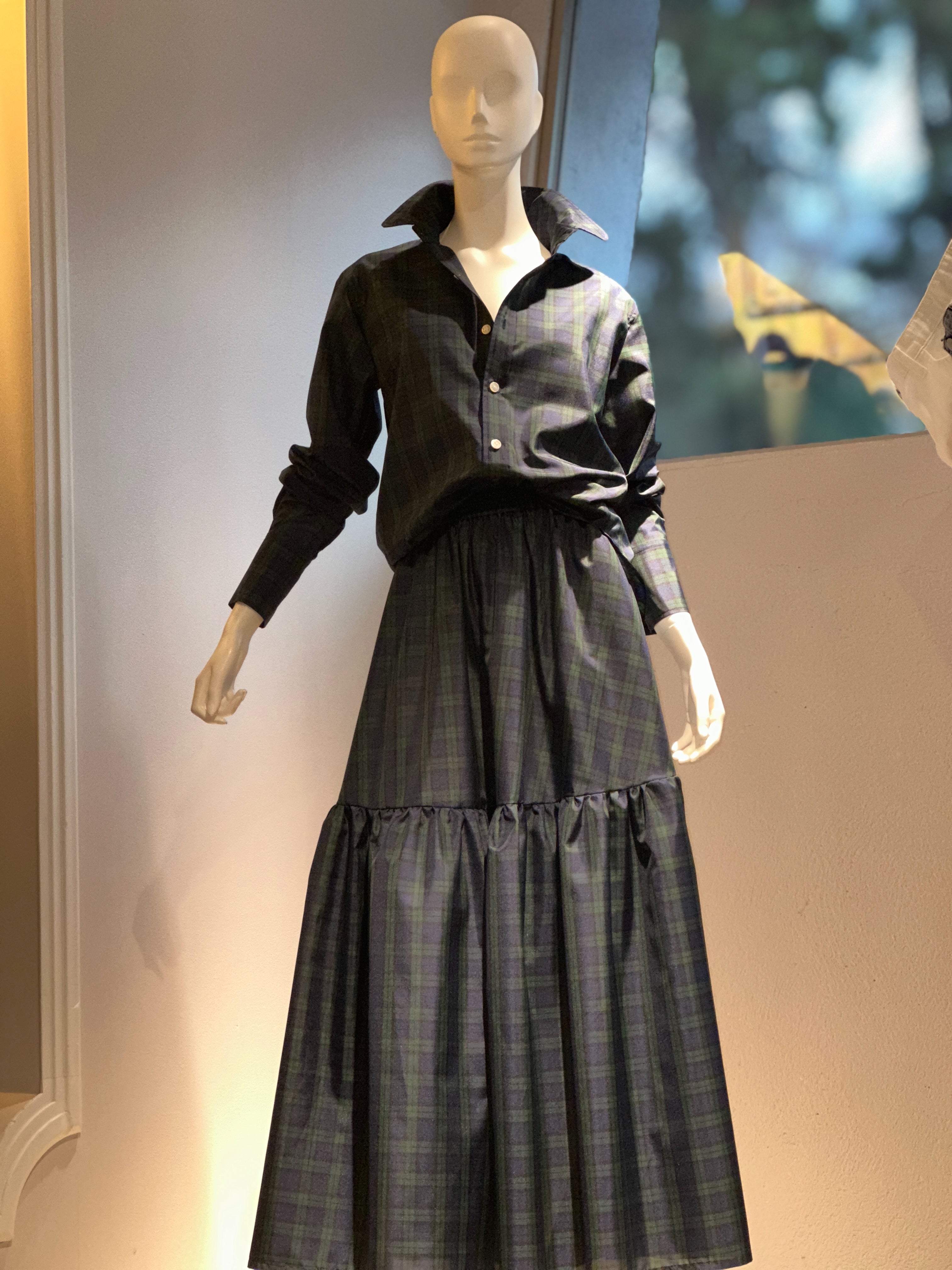 ラウンドカラーシャツ(グリーン×ネイビー)