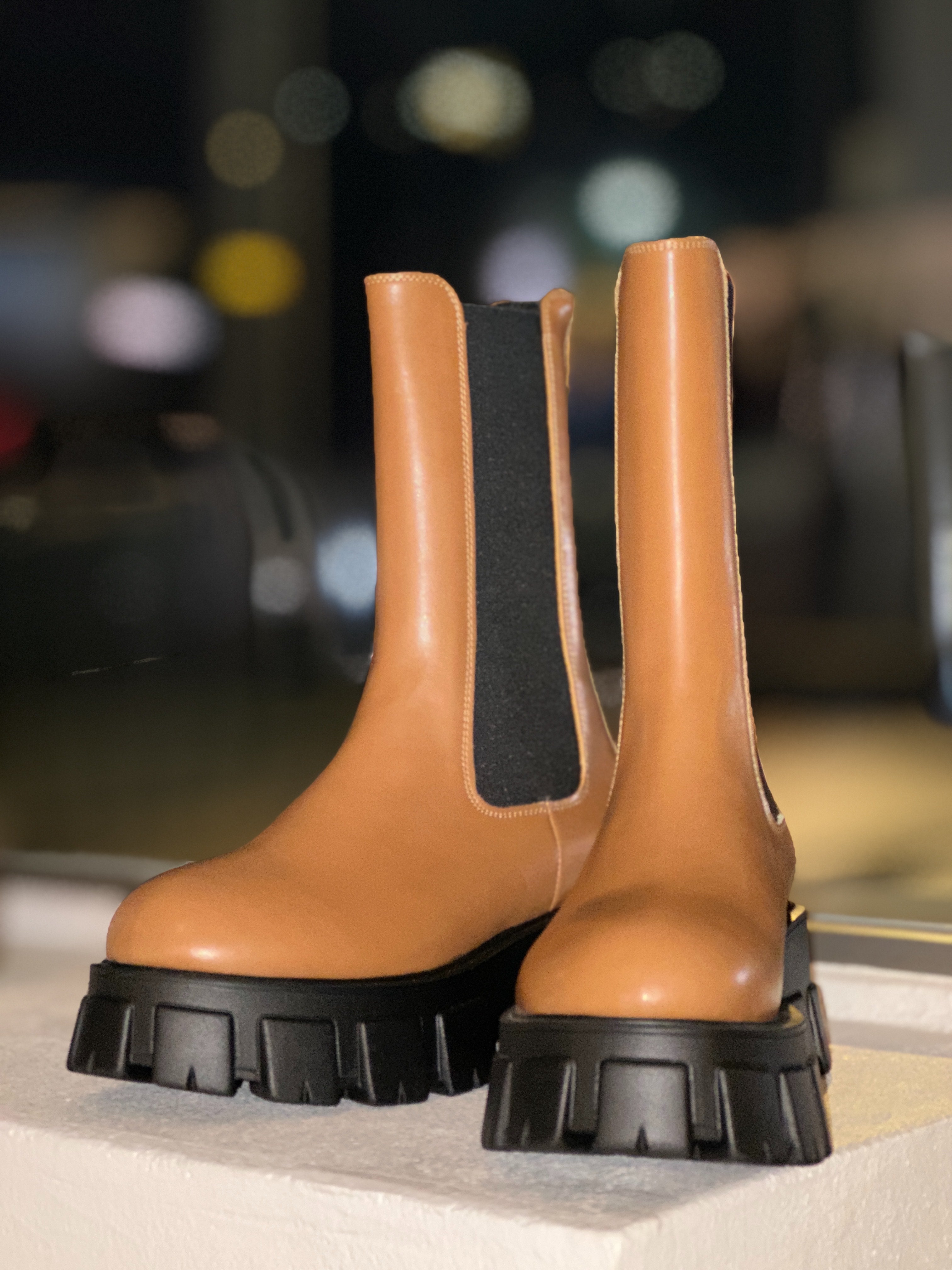 サイドゴアレザーブーツ(キャメル)