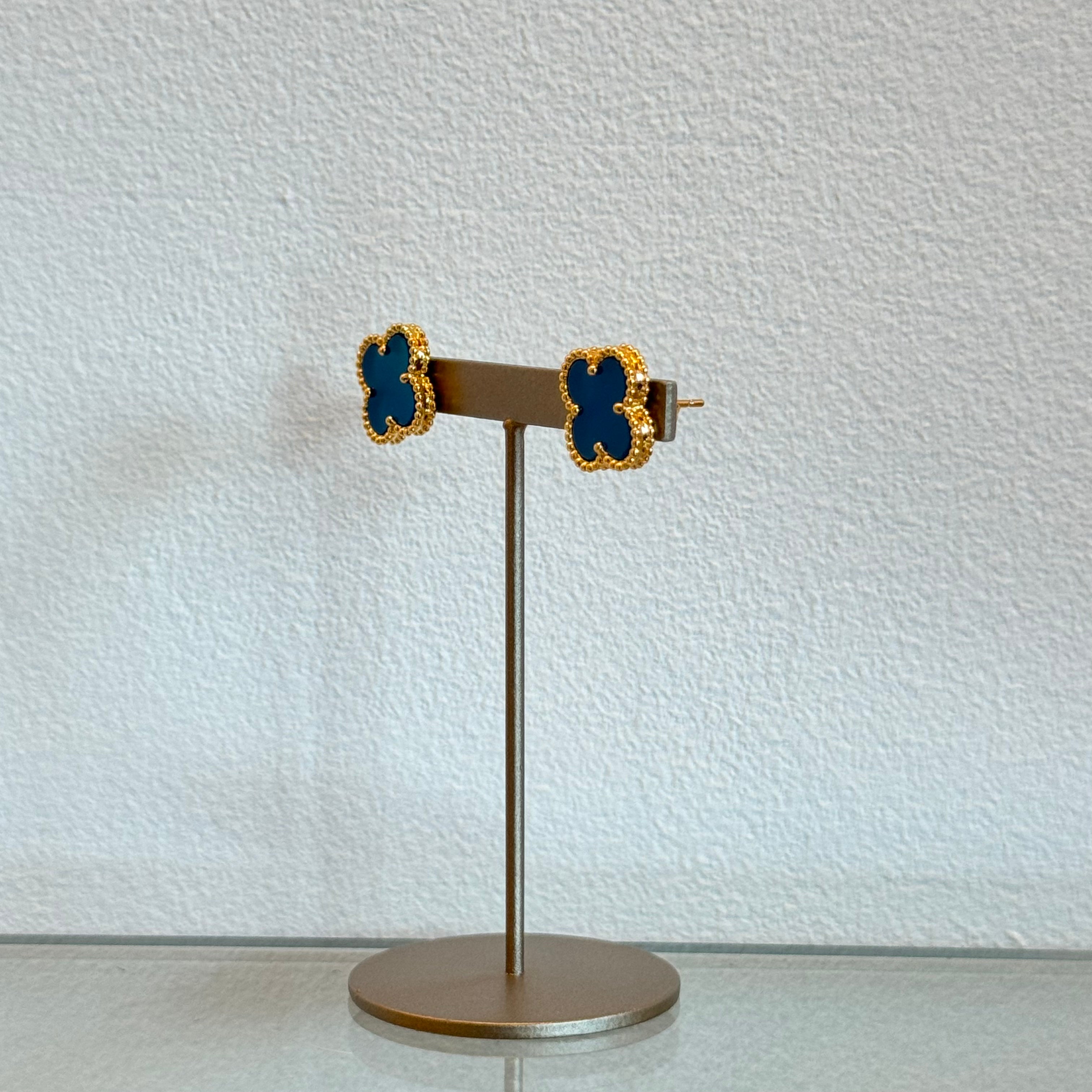 クローバーピアス(ブルーアゲート)