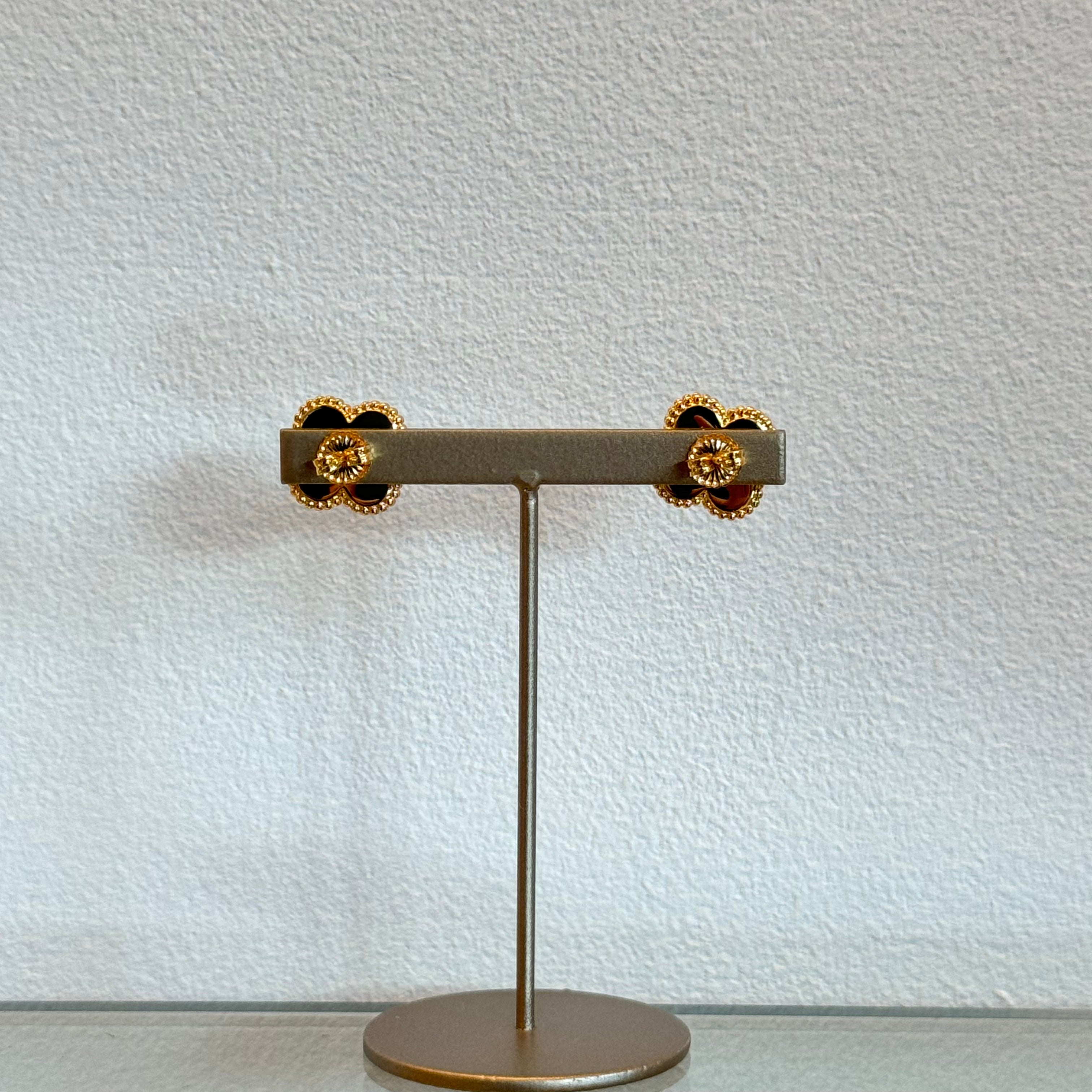 クローバーピアス(ブルーアゲート)