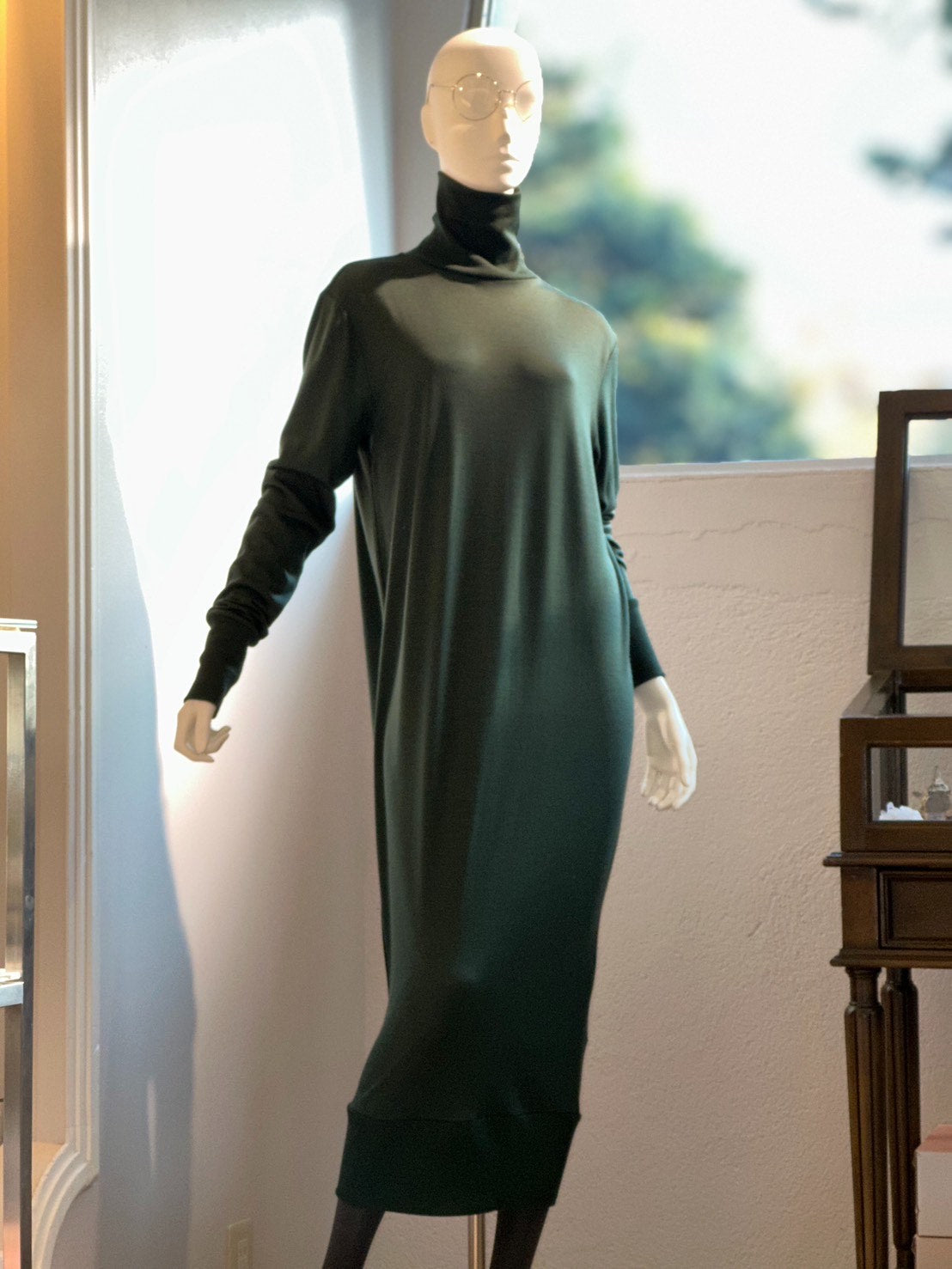 ニットカットタートルロングワンピース(グリーン)