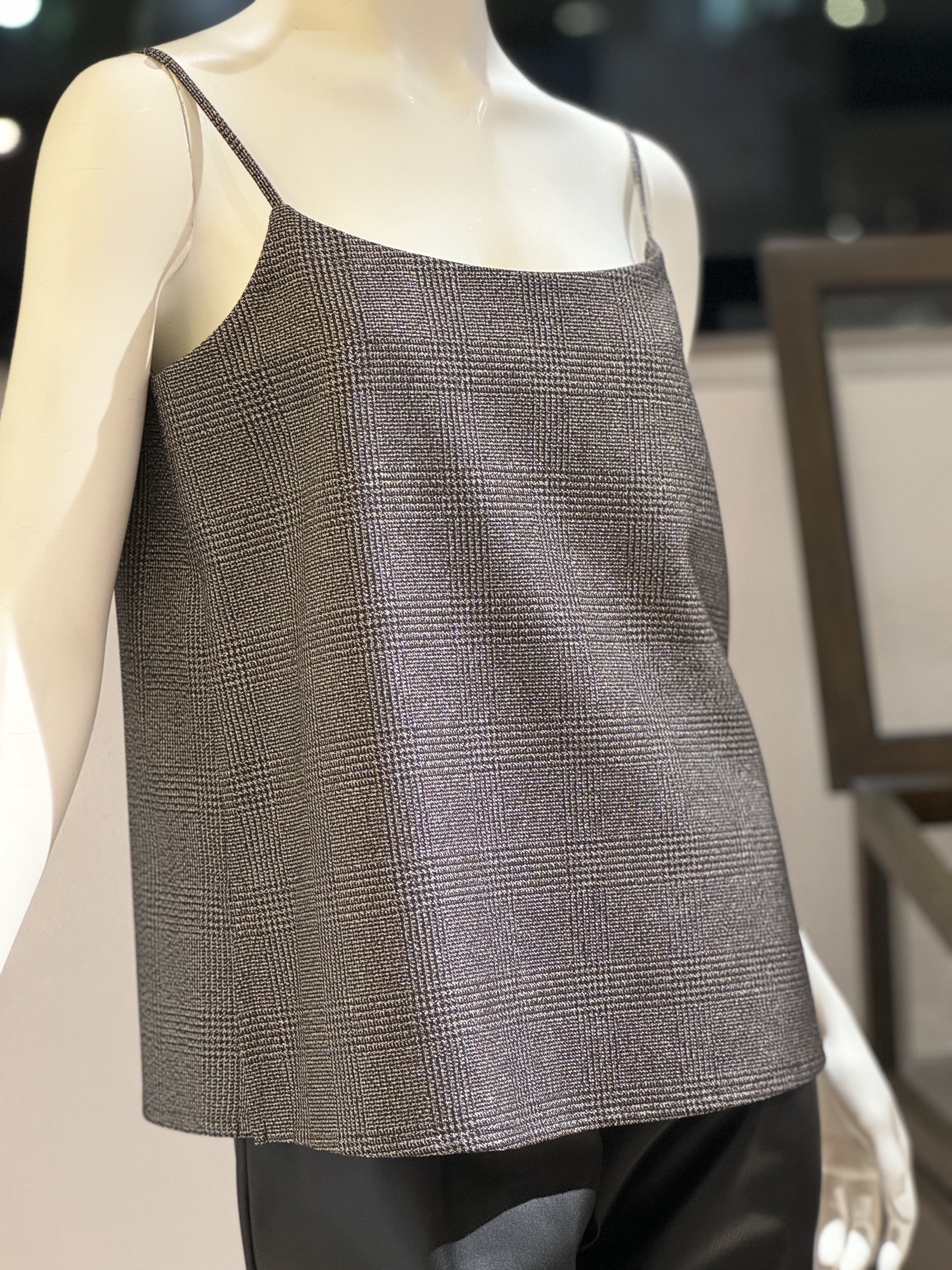 キャミソールブラウス(ブラックゴールド)