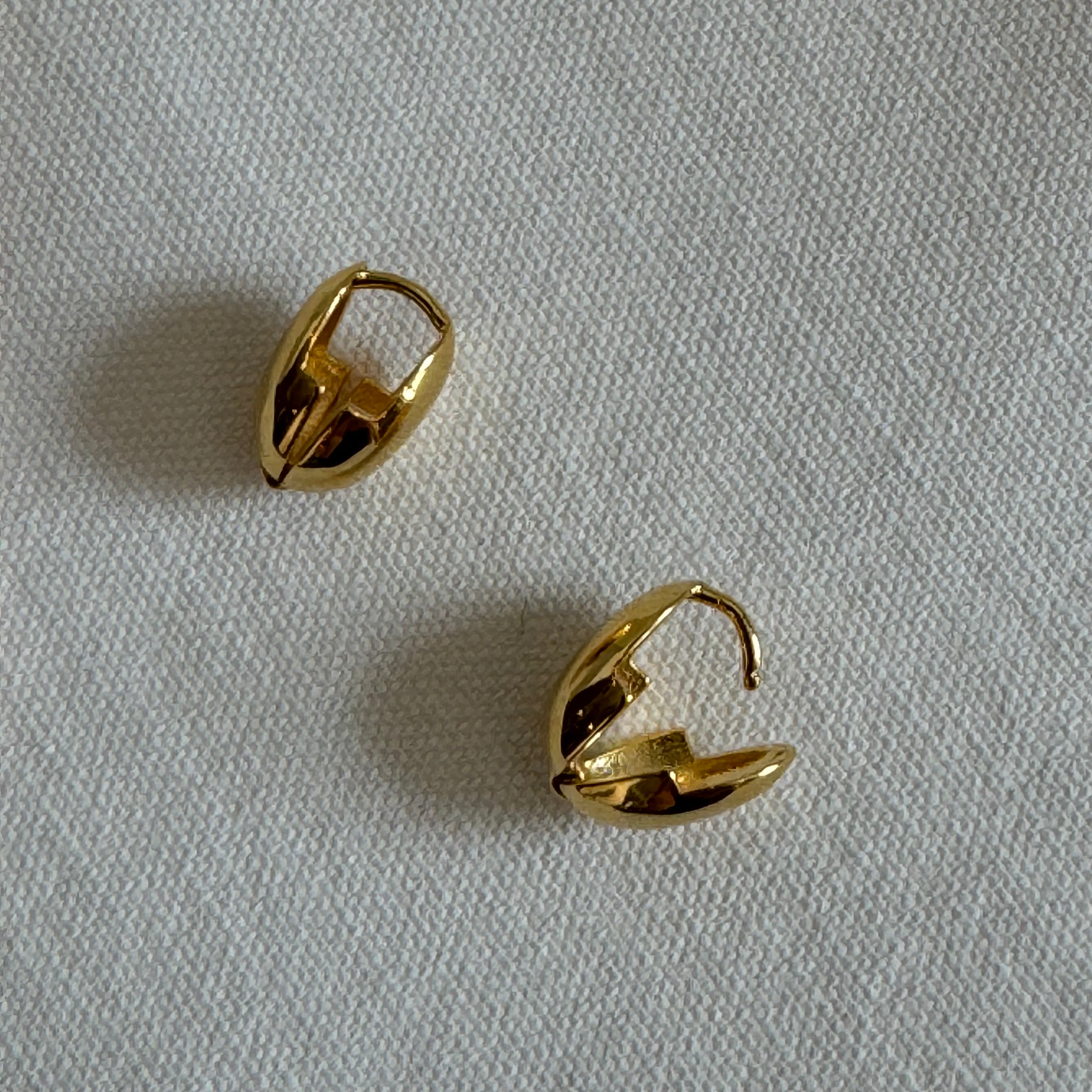 長丸ピアス