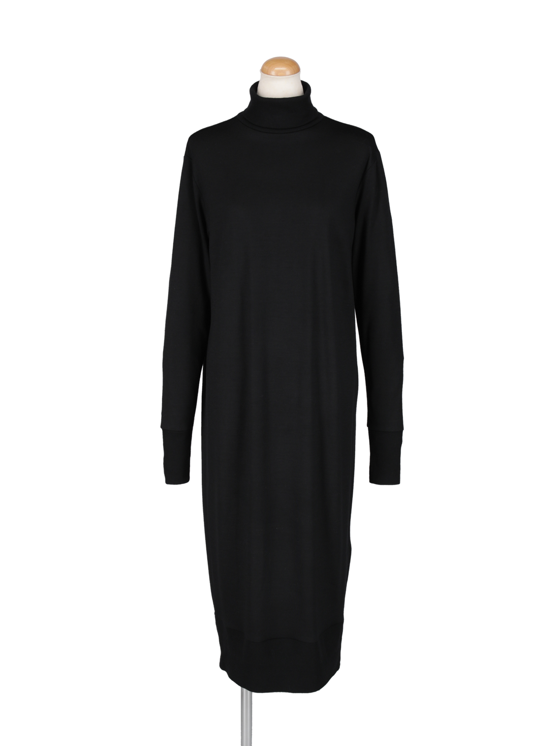 ニットカットタートルロングワンピース（ブラック）