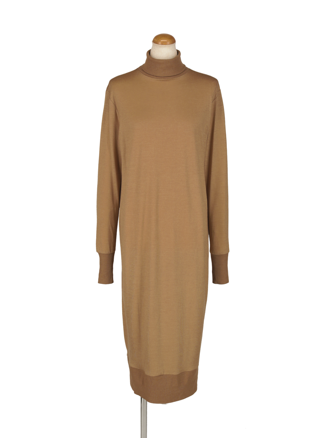 ニットカットタートルロングワンピース（キャメル）