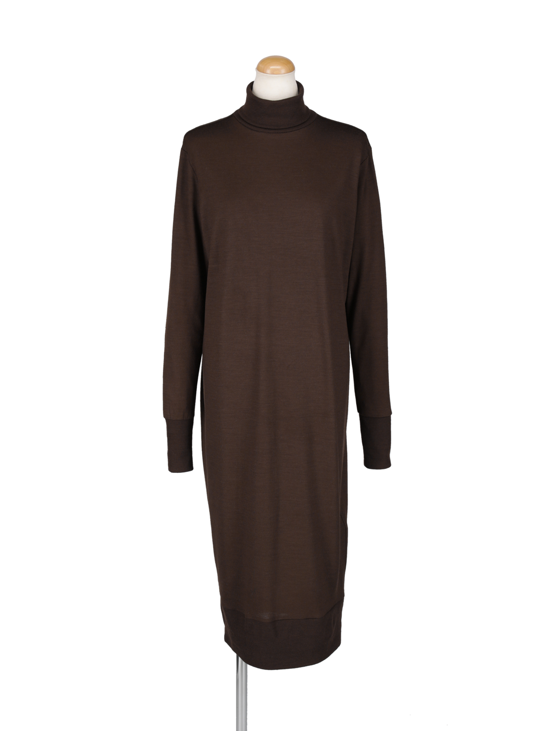 ニットカットタートルロングワンピース（ダークブラウン）
