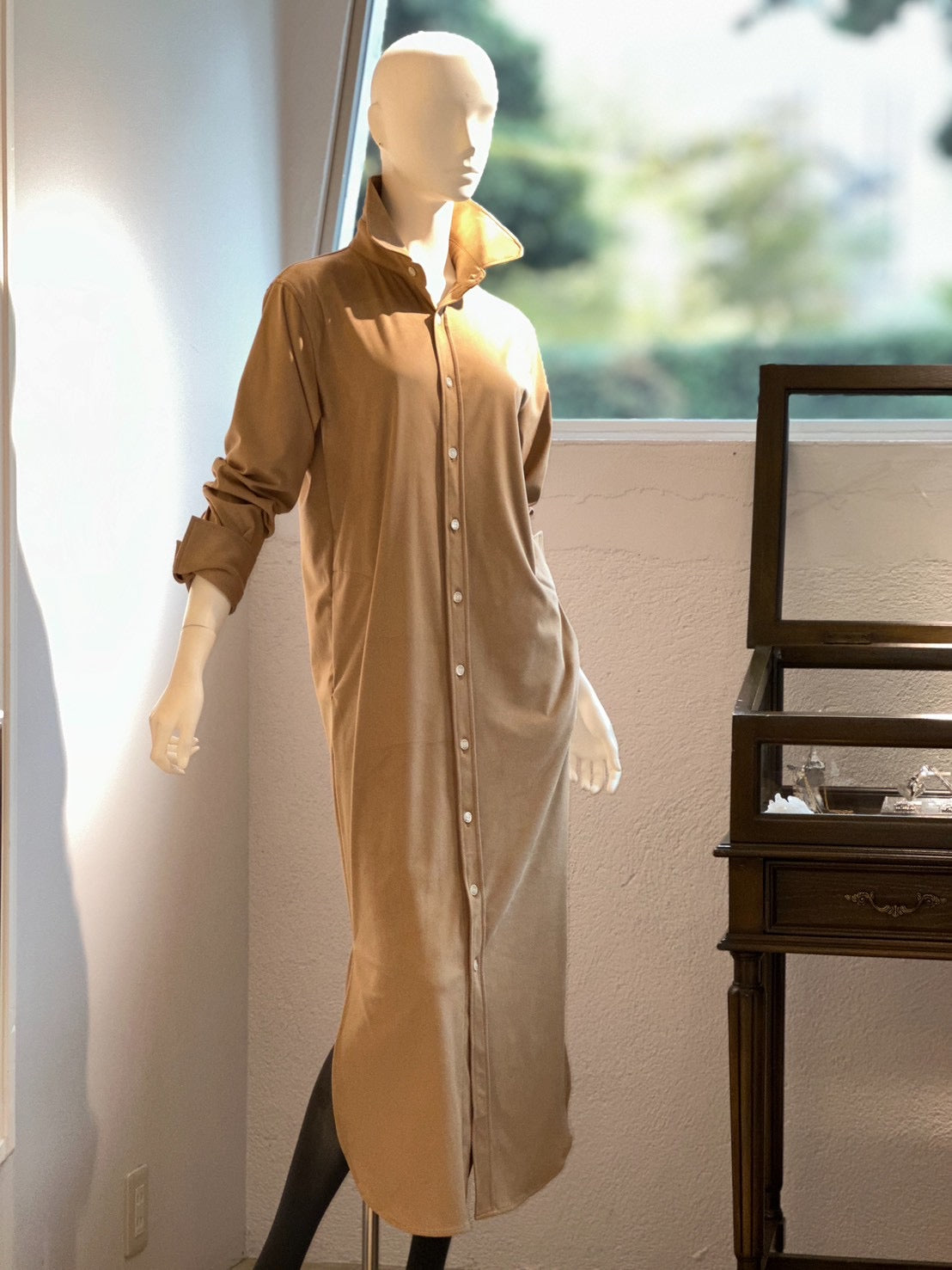 フェイクスエードシャツワンピース(ベージュ)