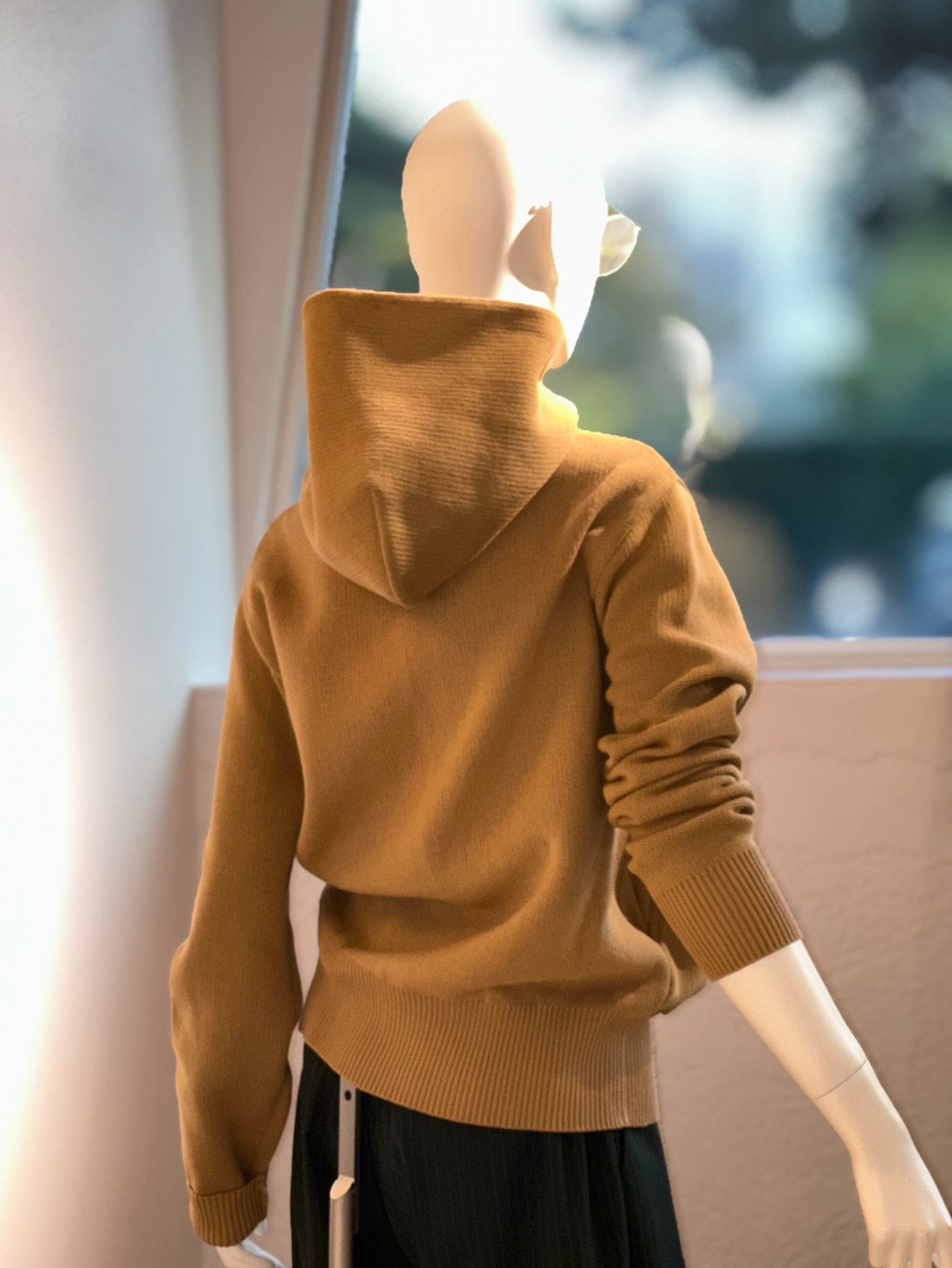 MALUCプルオーバーパーカー(キャメル)