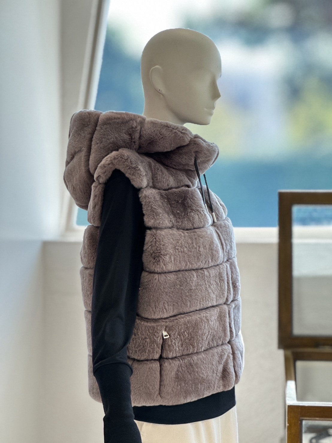 レッキスフードベスト（グレージュ）