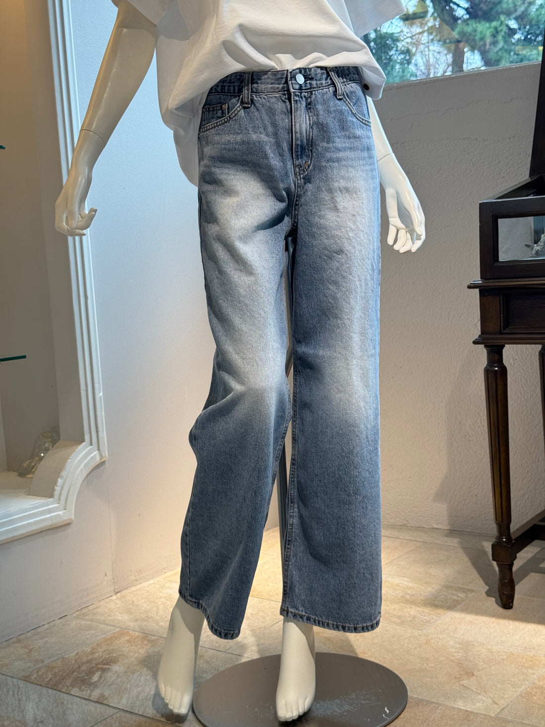 ワイドストレートデニム(ライトブルー) – stylist-kurakuen ワイドストレートデニム(ライトブルー) – stylist-kurakuen