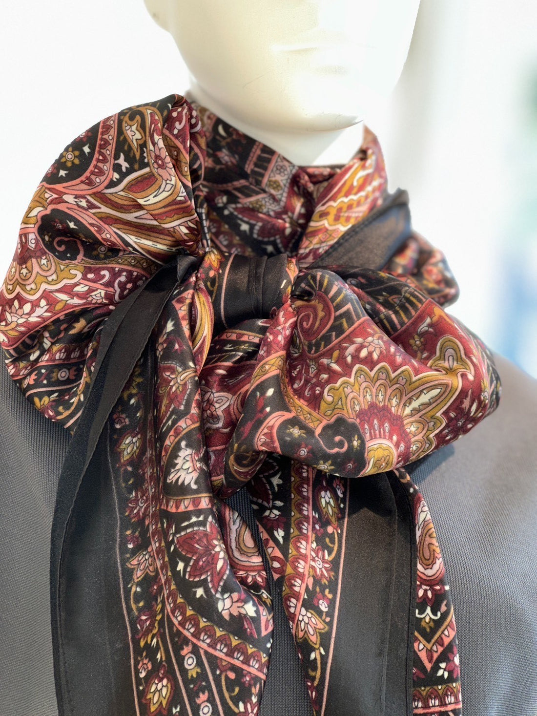 ストール（ミッドナイト・バーガンディ）