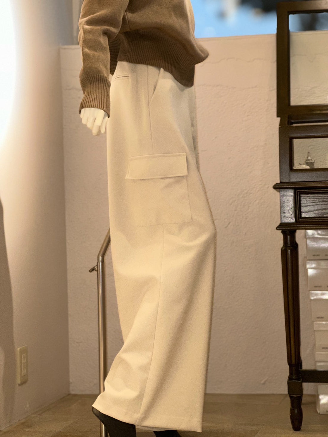 ワイドカーゴパンツ（エクリュ）