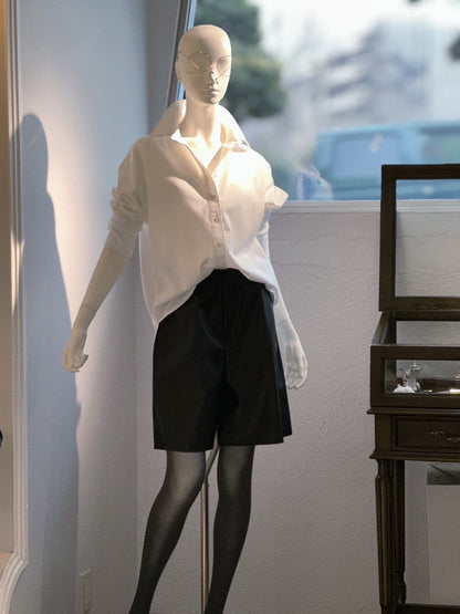 フェイクレザーハーフパンツ