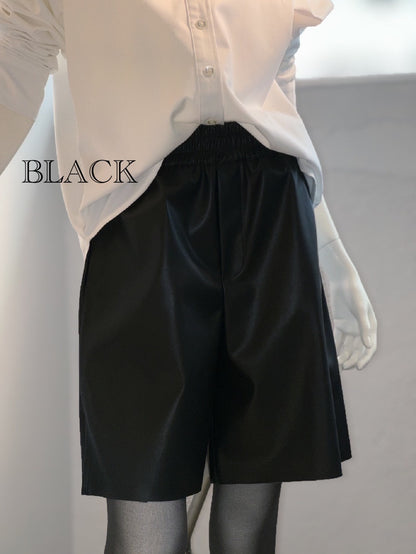 フェイクレザーハーフパンツ