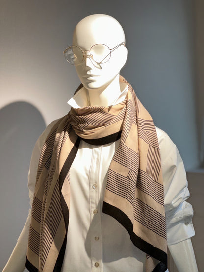 スカーフ（ジオメトリック）