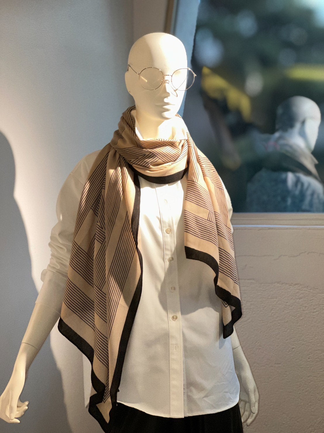 スカーフ（ジオメトリック）