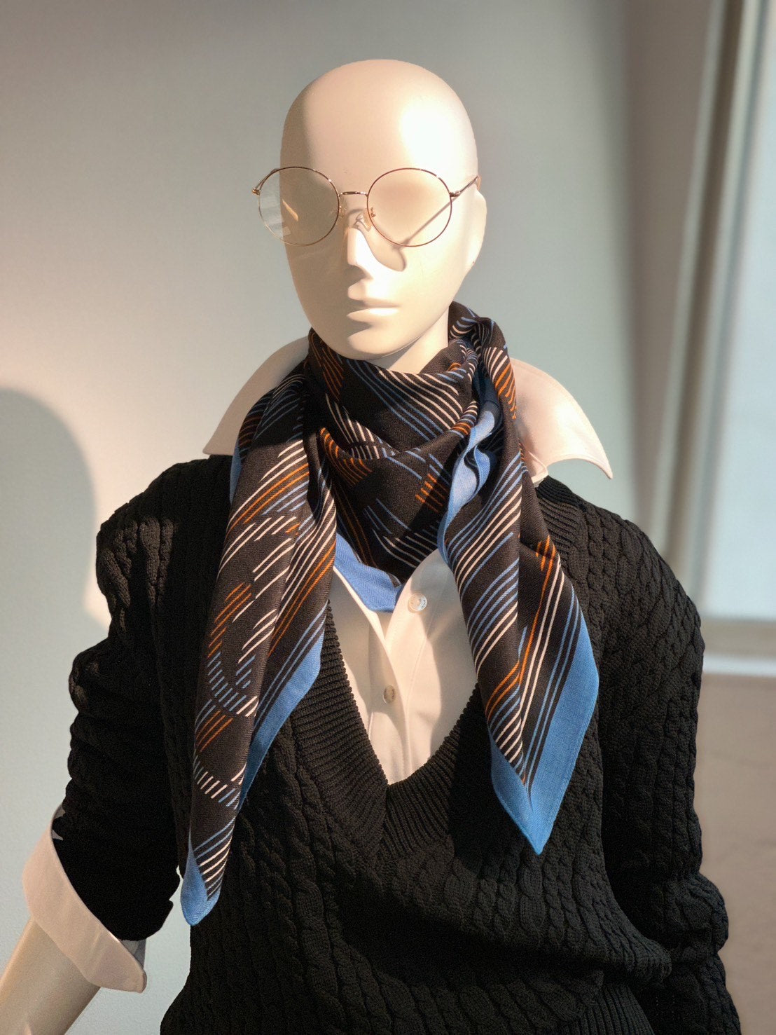 スカーフ（モダンストライプ）