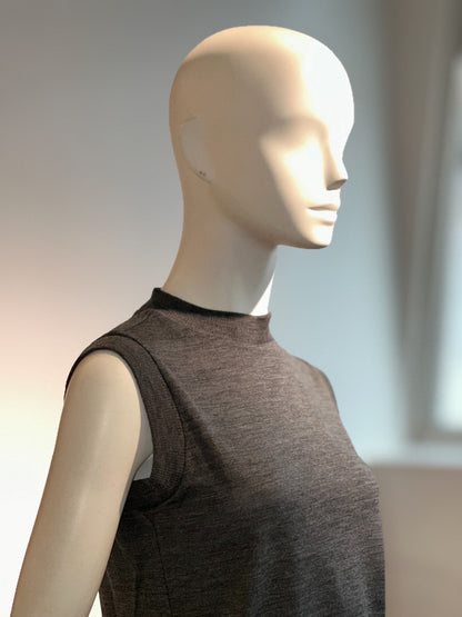 ニットカットノースリーブ