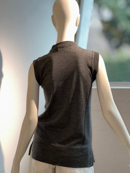 ニットカットノースリーブ