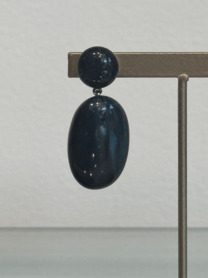 スペインダブルオーバルピアス（ブラック）