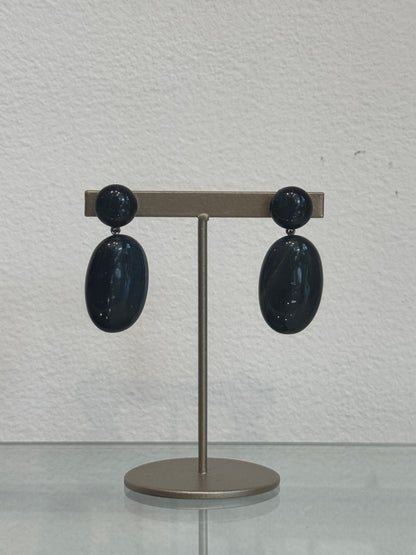 スペインダブルオーバルピアス（ブラック）