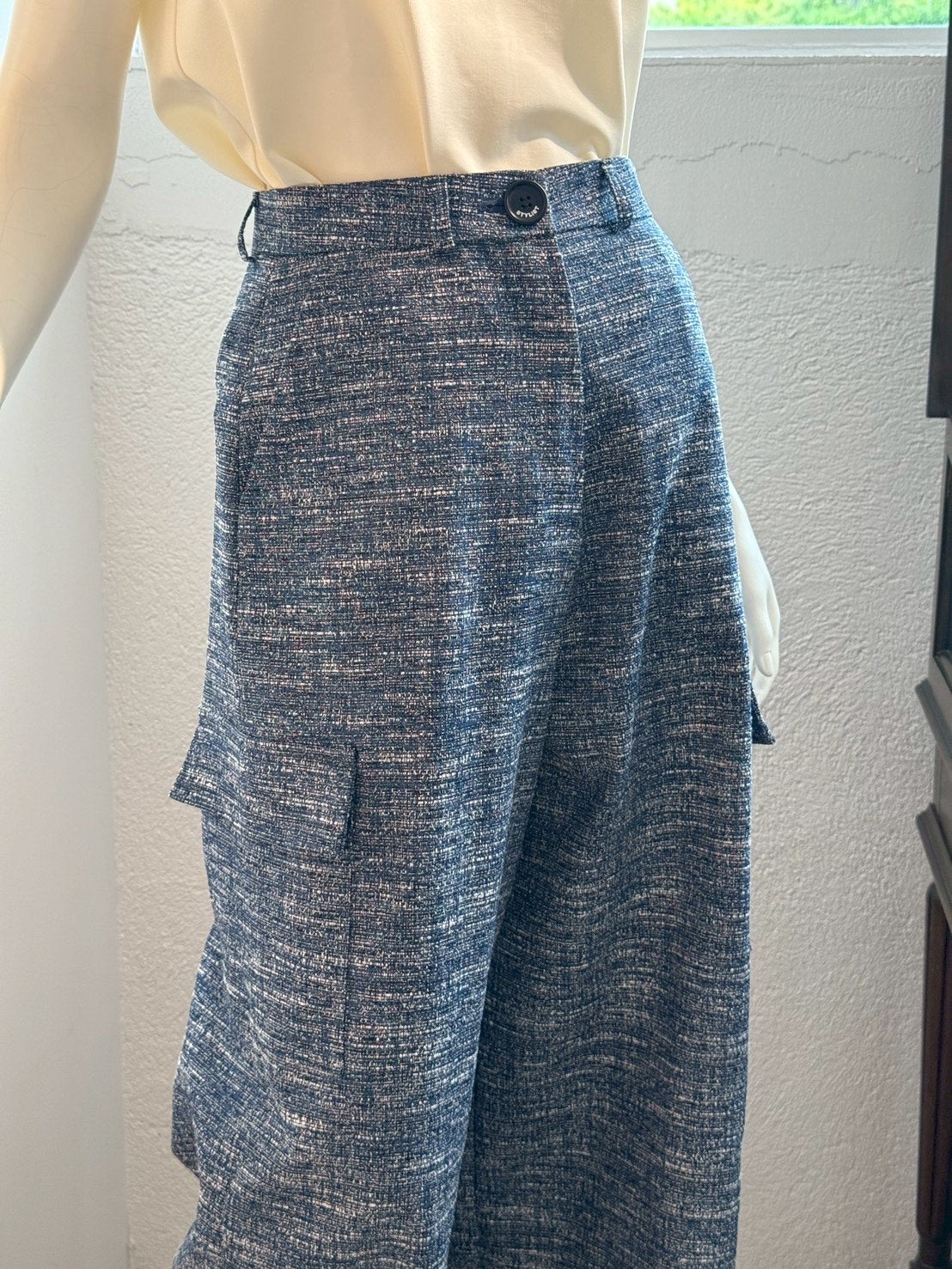 スラブツイード ワイドカーゴパンツ（INDIGO）