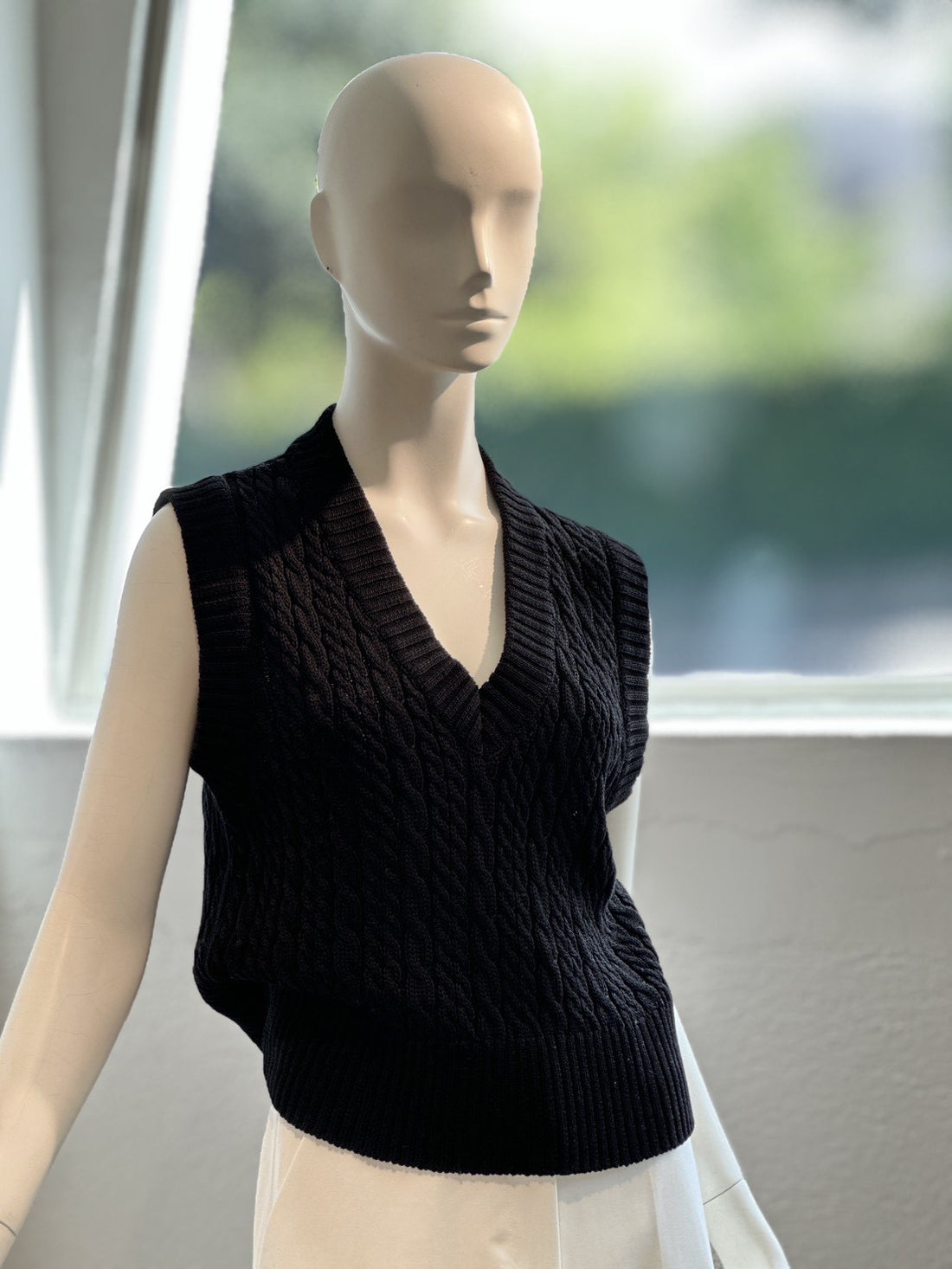 コットンノースリーブベスト（BLACK）