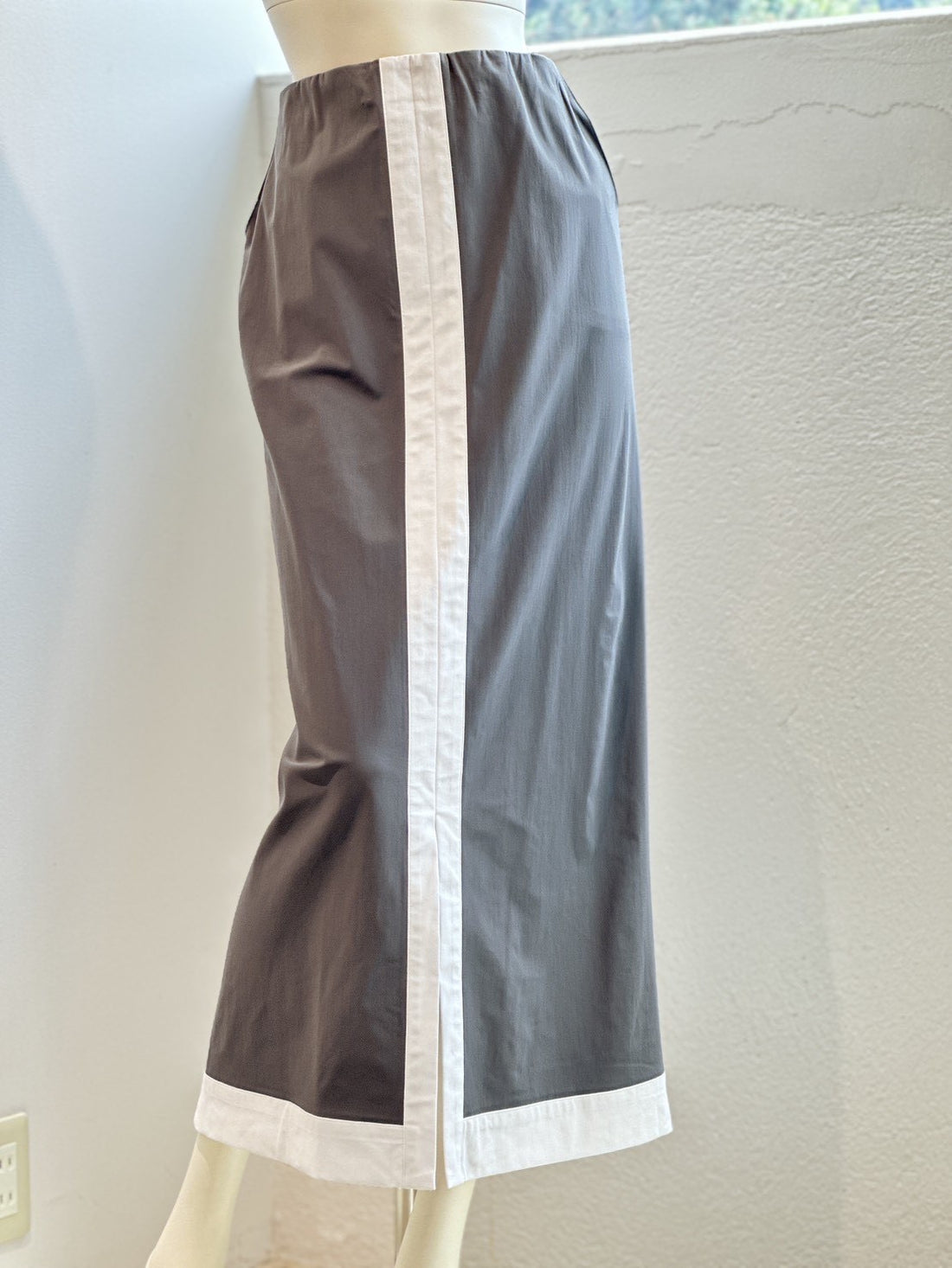 トリミング Ａラインスカート（GRAY×WHITE）