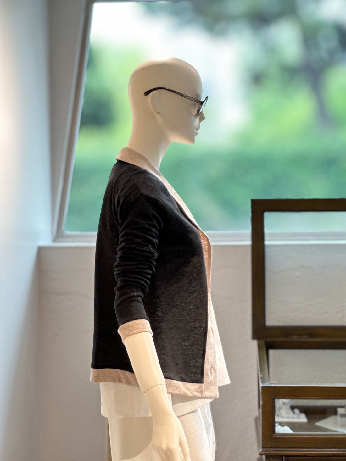 【予約商品】リネンニットカットジャケット（ブラック×ベージュ）