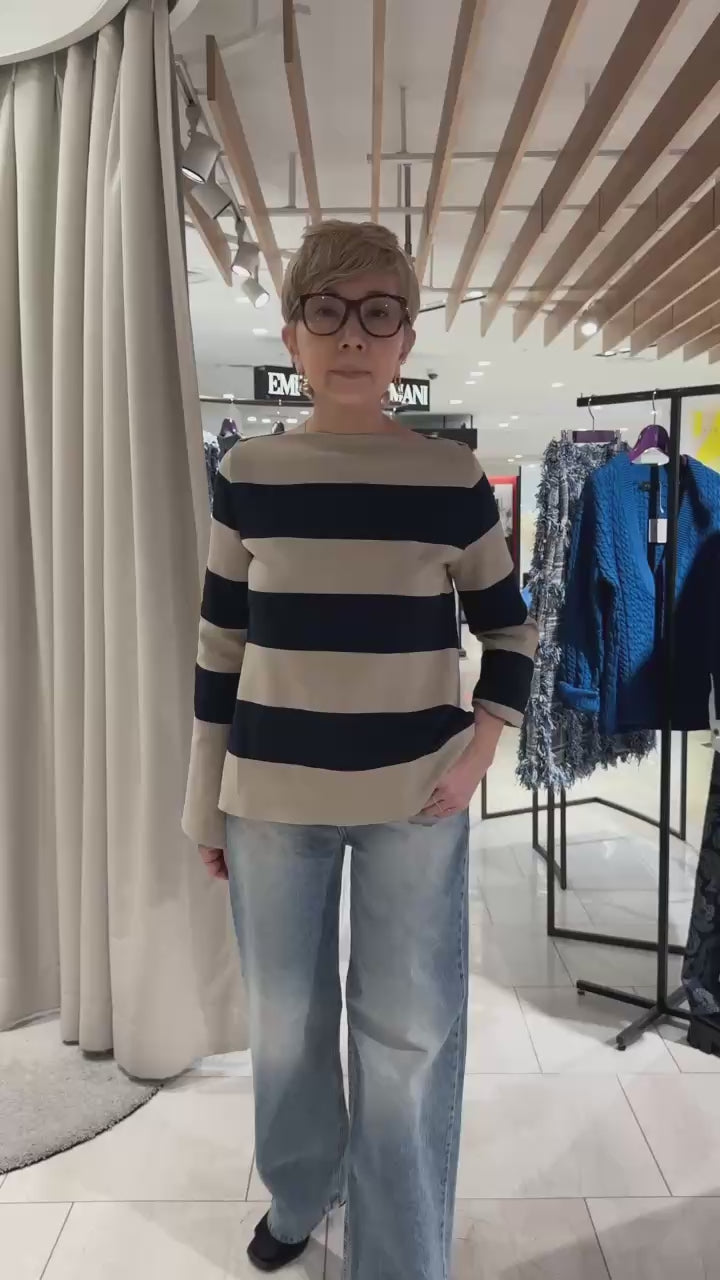 フィットテックボートネックニット