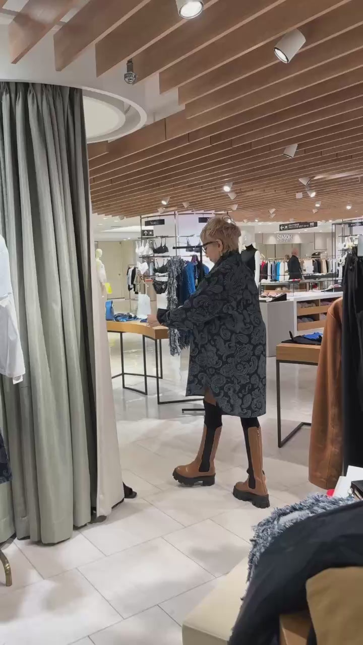 ペイズリーデニムシャツ