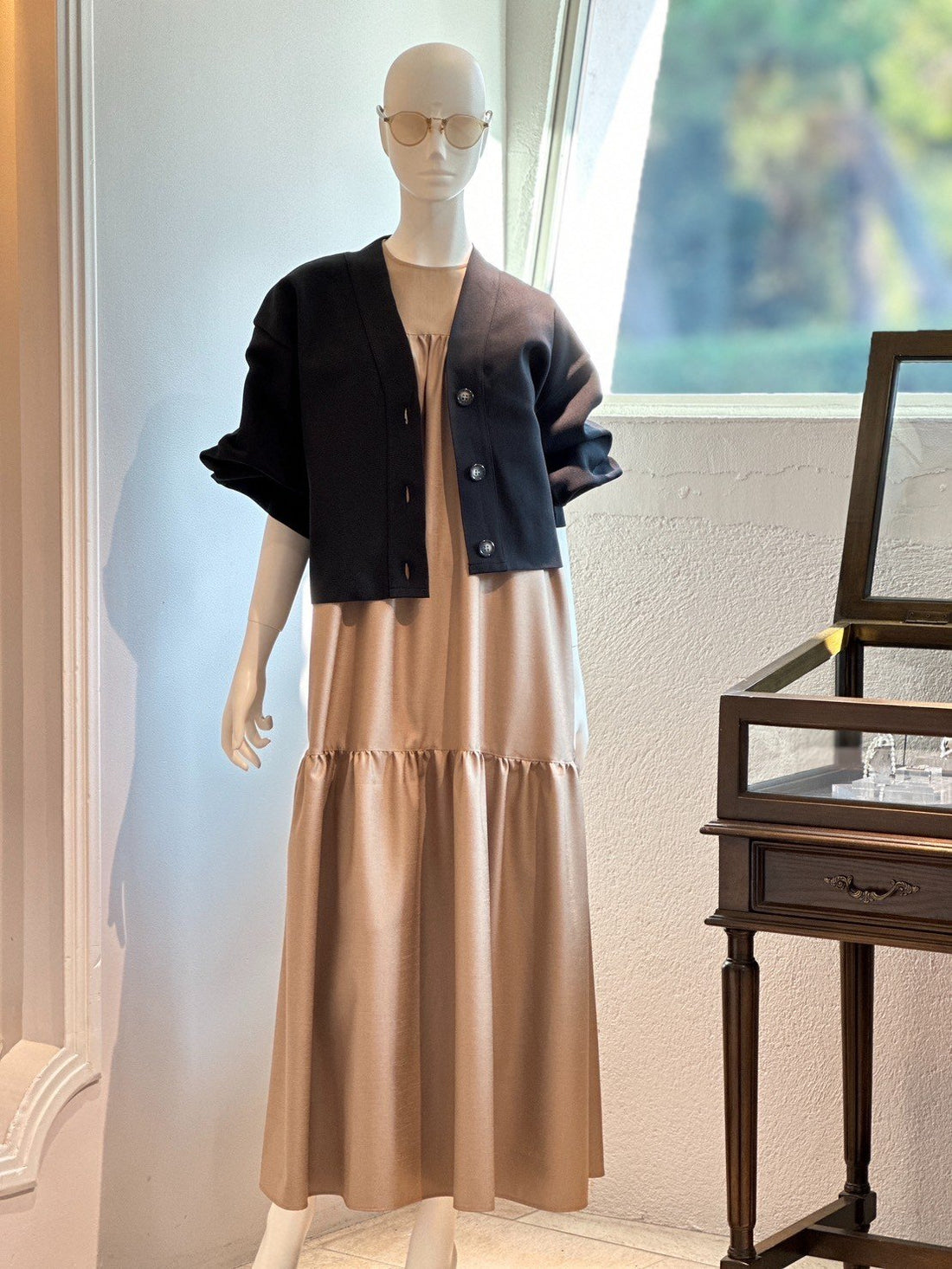 【コーデセット】ティアードワンピース×ショートカーディガン